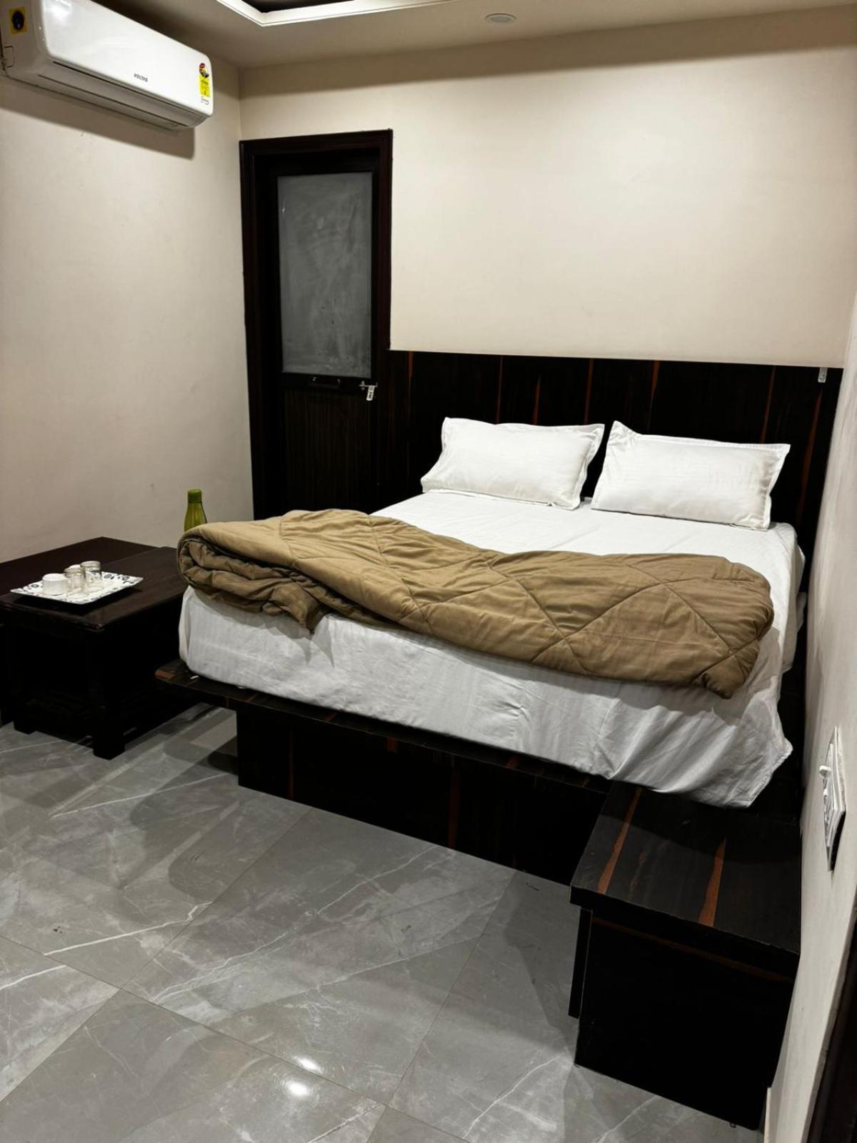 Hotel Karma Jaipur Exteriör bild